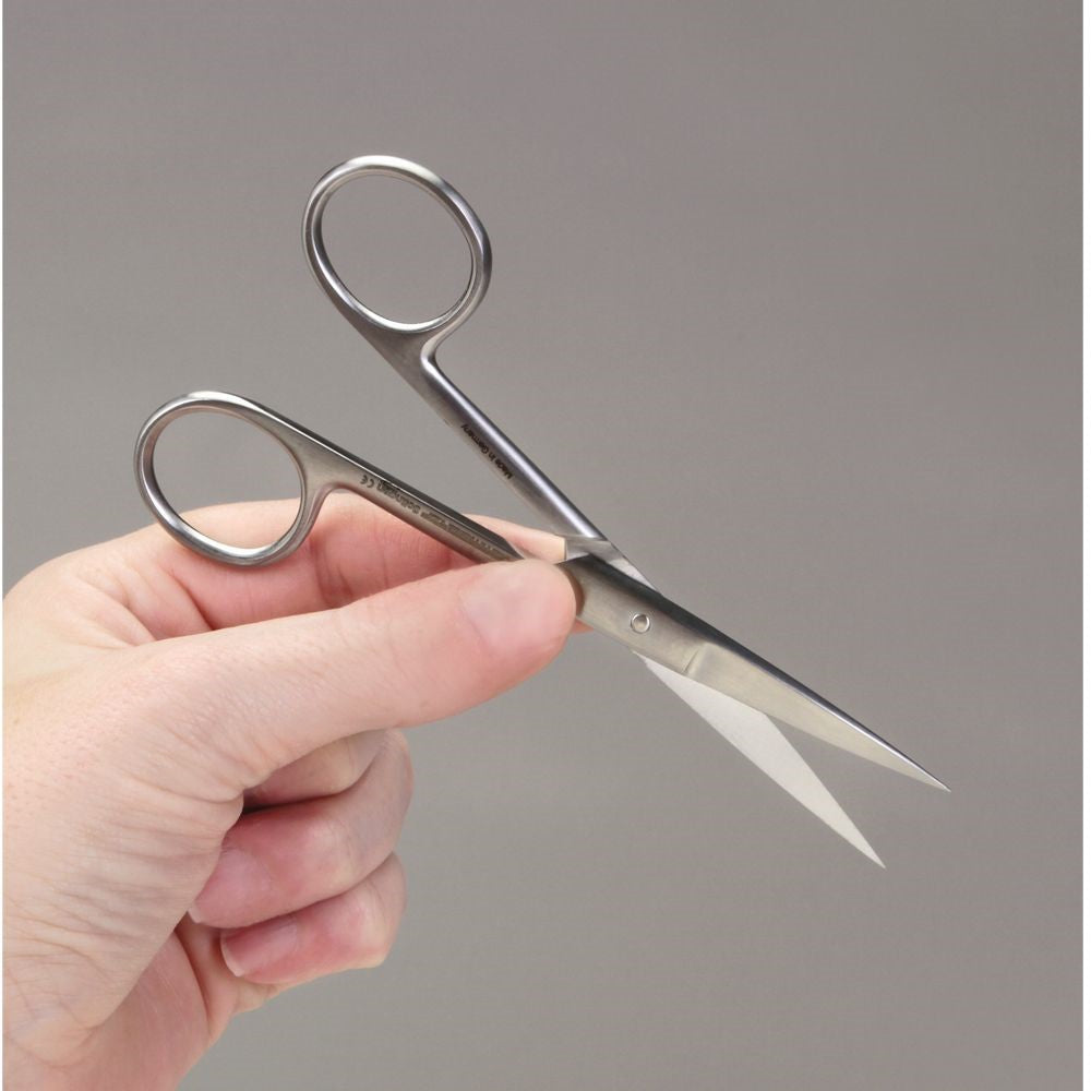SCISSORS SMALL SIZE 5INCH .S STEEL SHARP END